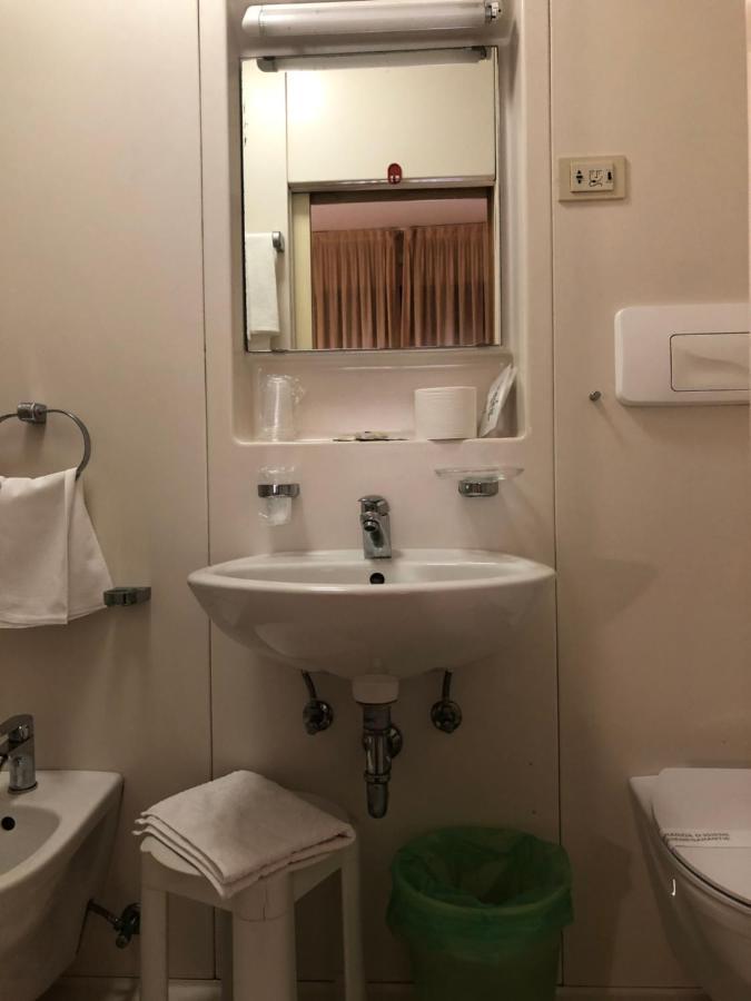 Hotel Eden *