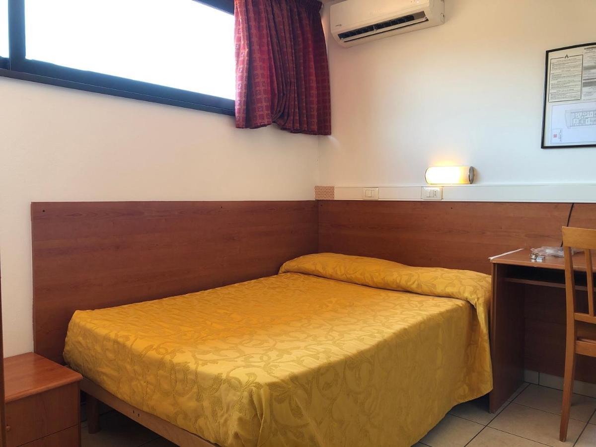 Hotel Eden *